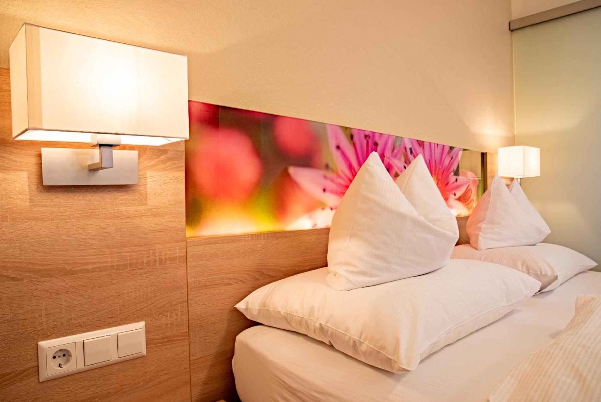 Hotel & Restaurant Post Laichingen المظهر الخارجي الصورة